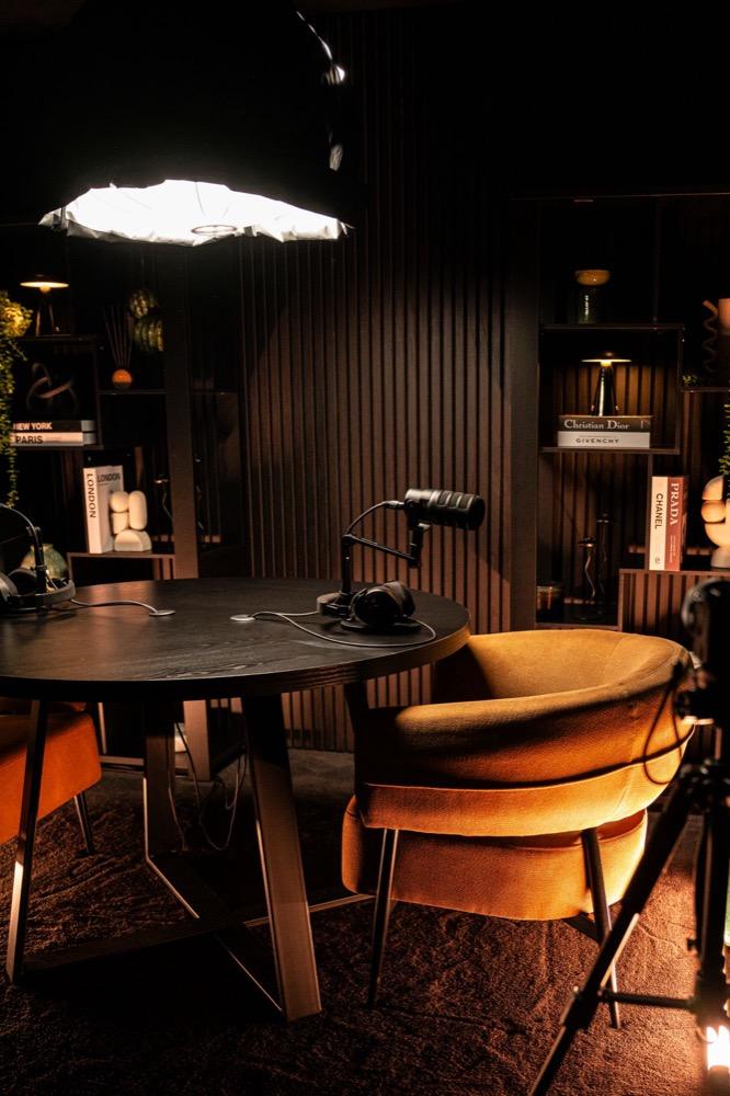 Pod One, the black room